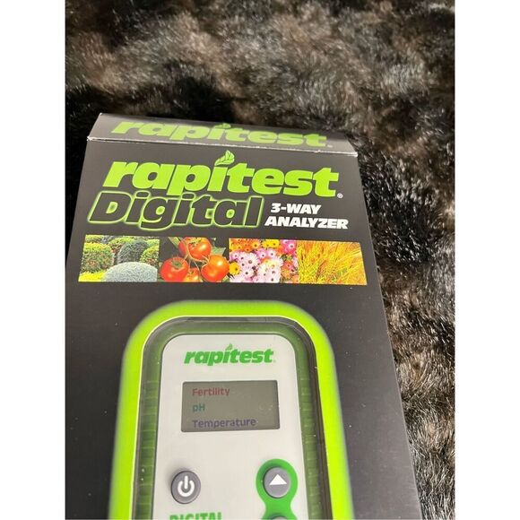 Leaf Luster Rapitest 3 in 1 Digital 3-Way Soil Analyzer - Picture 2 of 5